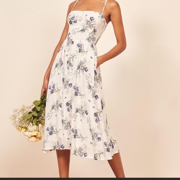 Reformation Dresses & Skirts - REFORMATION Rosehip Dress  size 6  👗 authentic❤